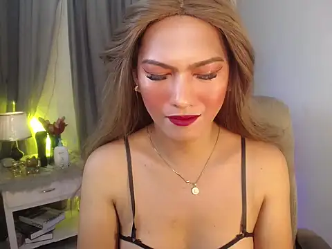 Snapshot of Queensabbyvee chatting on November 4, 2025, 4:28 pm Queensabbyvee online show from November 4, 2025, 4:28 pm