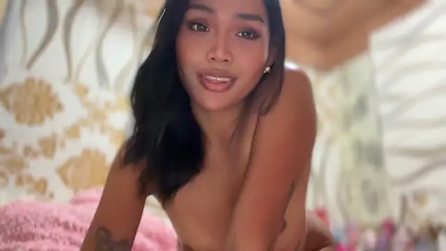 Snapshot of Yourbaby_angelx chatting on July 29, 2026, 5:05 am Yourbaby angelx online show from July 29, 2026, 5:05 am