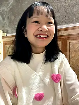 Daisy018 online show from November 19, 2025, 2:11 am