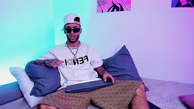 Thiagoferreti online show from July 16, 2026, 3:23 am