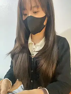 Lucy217 online show from November 19, 2025, 1:00 pm