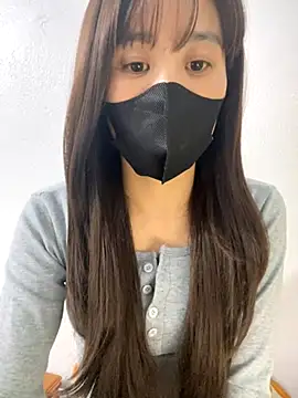 Lucy217 online show from November 20, 2025, 1:00 pm