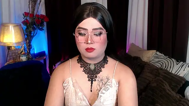 Snapshot of YourSweet-mich chatting on February 11, 2026, 4:17 am YourSweet-mich online show from February 11, 2026, 4:17 am