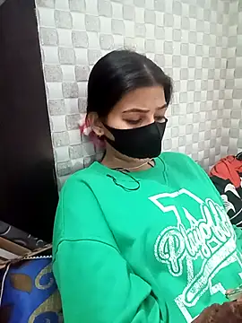 Hot Jaanvi  online show from November 20, 2025, 5:23 pm