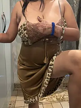 prisha944 online show from April 23, 2026, 12:51 pm