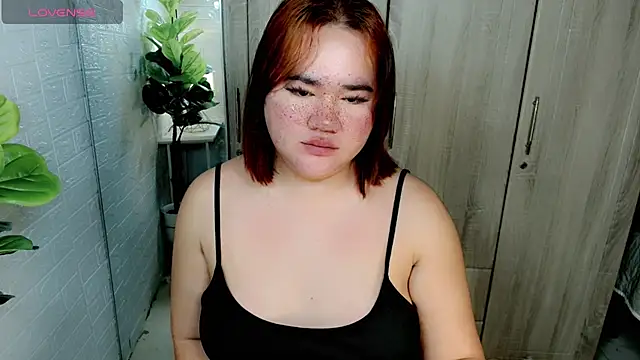 CarlaFuta online show from September 26, 2025, 8:35 pm