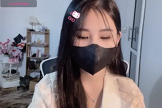    Daisy    online show from November 9, 2025, 2:26 pm