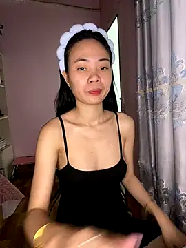 Snapshot of Dau-Tayy chatting on November 15, 2025, 7:38 am Dau-Tayy online show from November 15, 2025, 7:38 am