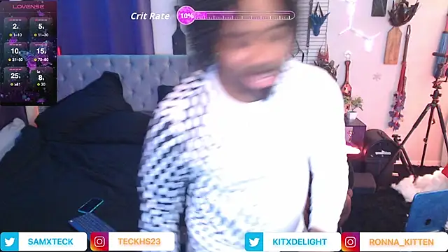 Snapshot of SamXTeck chatting on December 23, 2025, 1:47 am SamXTeck online show from December 23, 2025, 1:47 am