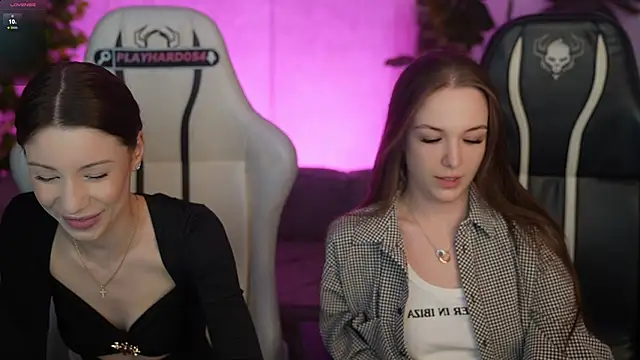 Selena Glow online show from March 26, 2026, 7:30 pm