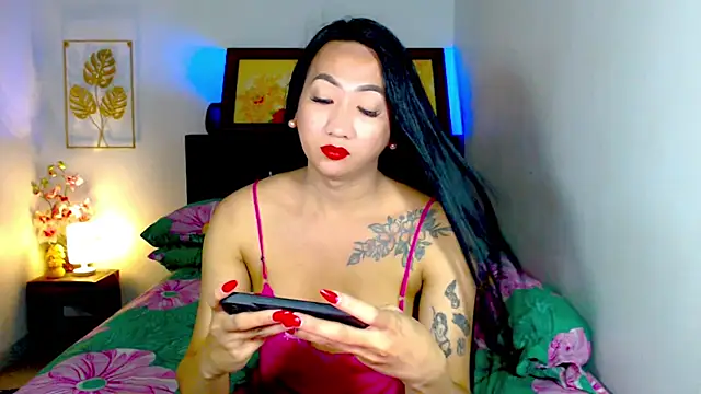 Snapshot of LovelyQueen69 chatting on July 2, 2026, 3:23 am LovelyQueen69 online show from July 2, 2026, 3:23 am