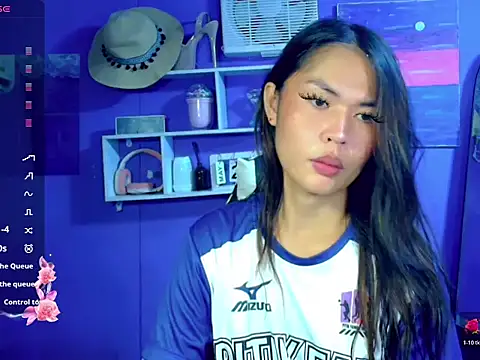 Snapshot of urgirljane chatting on May 26, 2026, 9:38 am urgirljane online show from May 26, 2026, 9:38 am