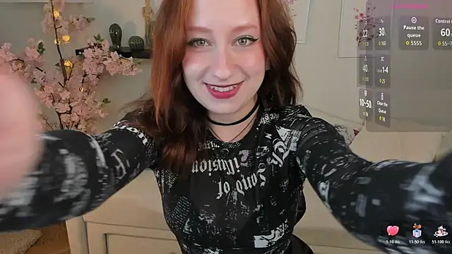 Violet Griffen online show from October 18, 2025, 3:35 pm