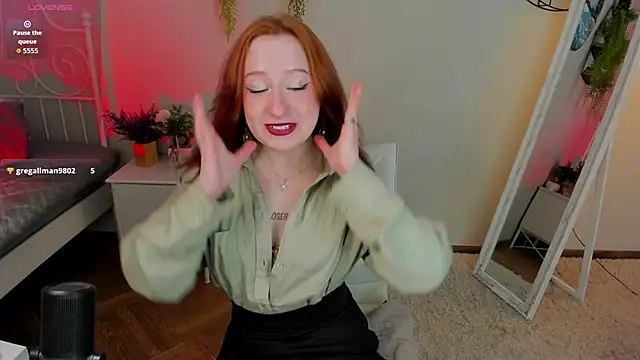 Violet Griffen online show from March 22, 2026, 3:48 pm