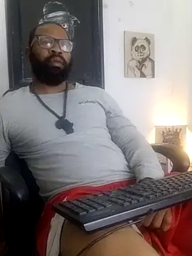 Snapshot of King_Malik chatting on November 10, 2025, 10:36 am King Malik online show from November 10, 2025, 10:36 am