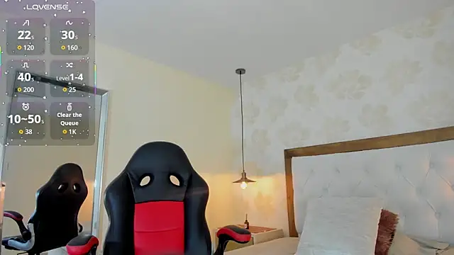 Snapshot of IRISCLARK1 chatting on February 18, 2026, 7:21 pm IRISCLARK1 online show from February 18, 2026, 7:21 pm