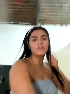 Kaily Sweet16 online show from October 12, 2025, 4:06 pm