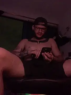 Snapshot of francoolatino chatting on October 1, 2025, 5:13 am francoolatino online show from October 1, 2025, 5:13 am