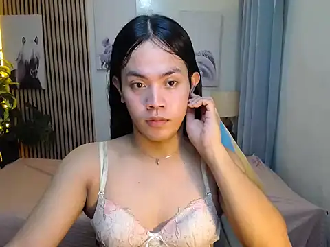 lava lux online show from October 15, 2025, 3:17 am