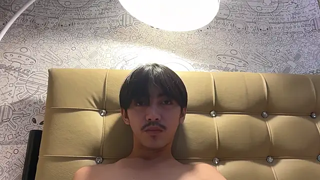 Snapshot of Could_be_yours chatting on March 1, 2026, 5:04 pm Could be yours online show from March 1, 2026, 5:04 pm