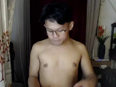 Snapshot of twink_asianbunny chatting on October 17, 2025, 3:58 pm twink asianbunny online show from October 17, 2025, 3:58 pm