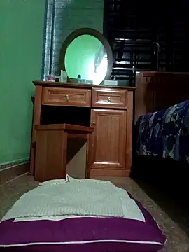 SexyQueen99 online show from October 25, 2025, 9:17 am