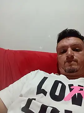 Suamulherfeliz online show from June 30, 2026, 10:27 am