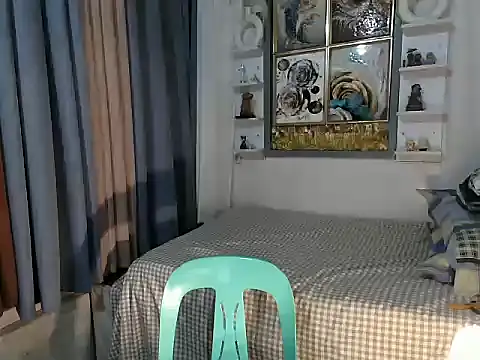 Snapshot of xshyboyx chatting on March 2, 2026, 2:03 am xshyboyx online show from March 2, 2026, 2:03 am