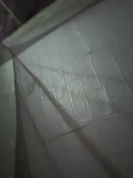 ThiHa003 online show from February 4, 2026, 4:02 pm