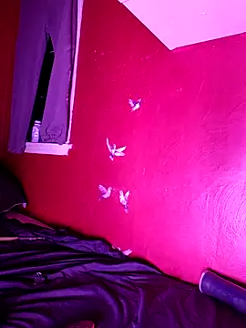 Snapshot of Cnutt310 chatting on October 25, 2025, 8:55 am Cnutt310 online show from October 25, 2025, 8:55 am