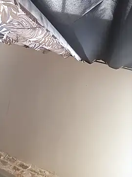 Snapshot of AmnesicEminence chatting on November 25, 2025, 10:59 am AmnesicEminence online show from November 25, 2025, 10:59 am