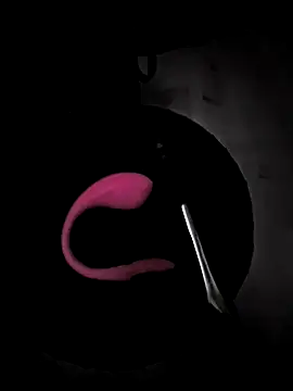 pussypleasere online show from December 21, 2025, 7:04 am