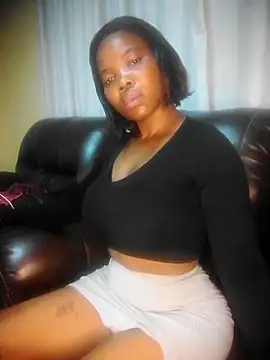 CharlotteXXX online show from March 13, 2026, 10:27 pm