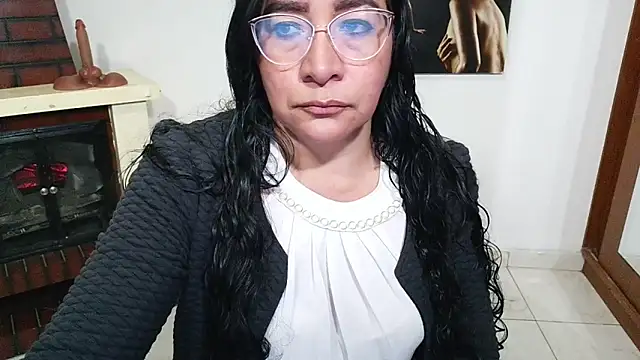 Grace mature milf online show from December 18, 2025, 10:32 am