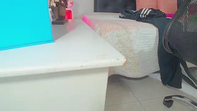 BarbaraGil1 online show from March 20, 2026, 3:11 am