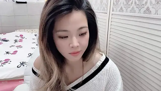 Holiland online show from November 4, 2025, 12:43 am