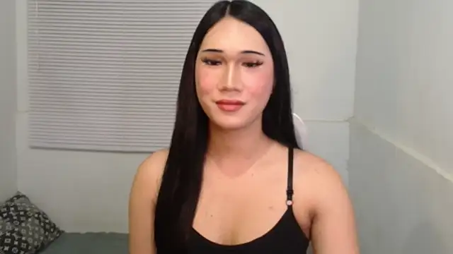 Snapshot of Leighs_Celine chatting on February 23, 2026, 9:17 am Leighs Celine online show from February 23, 2026, 9:17 am