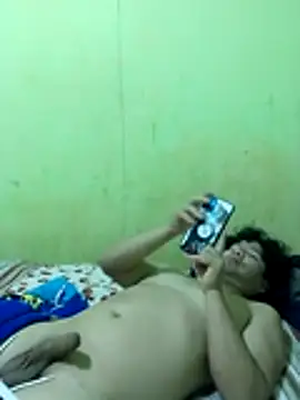 Snapshot of 3-11A chatting on December 14, 2025, 6:52 am 3-11A online show from December 14, 2025, 6:52 am