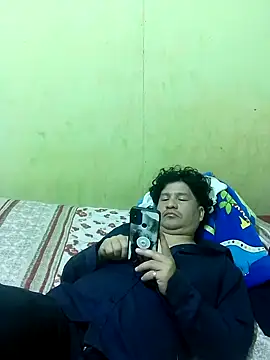 Snapshot of 3-11A chatting on December 18, 2025, 5:13 am 3-11A online show from December 18, 2025, 5:13 am