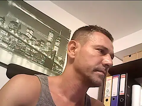 Snapshot of mastercharisma35 chatting on September 12, 2025, 8:14 am mastercharisma35 online show from September 12, 2025, 8:14 am