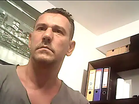 Snapshot of mastercharisma35 chatting on September 19, 2025, 9:00 am mastercharisma35 online show from September 19, 2025, 9:00 am