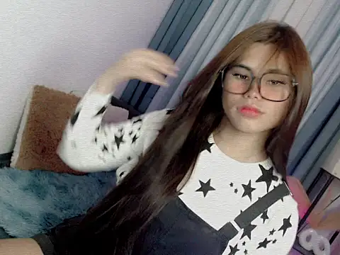 PrettyBlythes TS online show from March 12, 2026, 1:39 pm