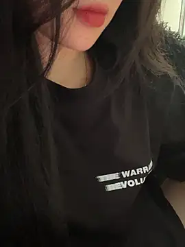 Snapshot of Nancy68 chatting on November 9, 2025, 4:33 am Nancy68 online show from November 9, 2025, 4:33 am