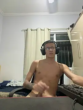 safadezanunes2 online show from March 4, 2026, 10:49 pm