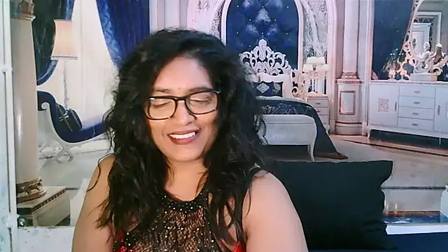 Snapshot of IndiaBlackPanther chatting on June 17, 2026, 6:53 pm IndiaBlackPanther online show from June 17, 2026, 6:53 pm