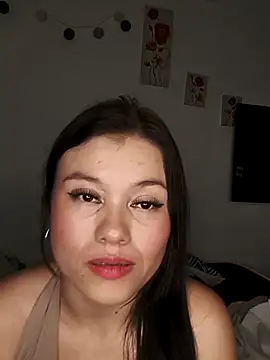 Snapshot of Meriilyn_Monroe724 chatting on March 11, 2026, 10:49 pm Meriilyn Monroe724 online show from March 11, 2026, 10:49 pm