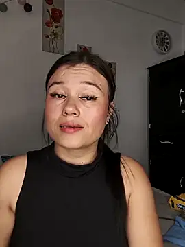 Snapshot of Meriilyn_Monroe724 chatting on March 28, 2026, 2:27 pm Meriilyn Monroe724 online show from March 28, 2026, 2:27 pm