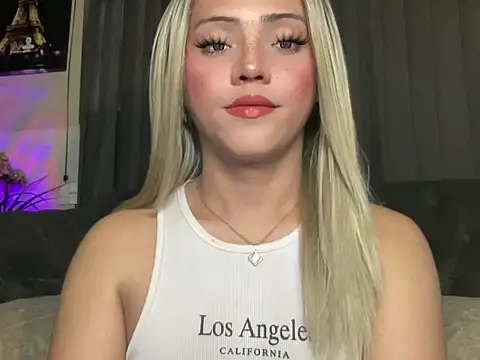 calimonroe online show from December 19, 2025, 12:39 am