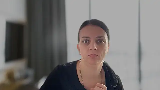 Snapshot of Sladosttss chatting on November 20, 2025, 9:53 am Sladosttss online show from November 20, 2025, 9:53 am