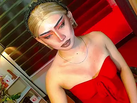 Snapshot of Queen_yasii_88 chatting on March 16, 2026, 3:27 pm Queen yasii 88 online show from March 16, 2026, 3:27 pm